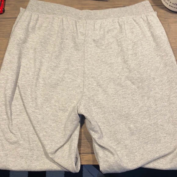 Gray Nike Sweatpants. Size Small. - Picture 2 of 2